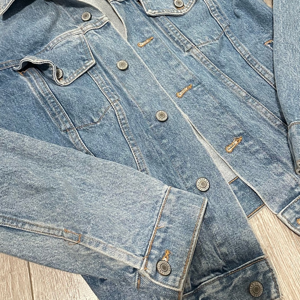 Brandy Mellville Denim Jacket WORN MAX 3 TIMES